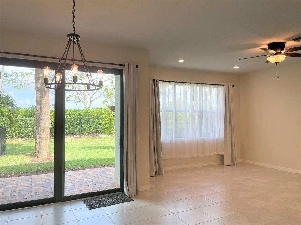 For Rent: $3,500 (3 beds, 2 baths, 1909 Square Feet)