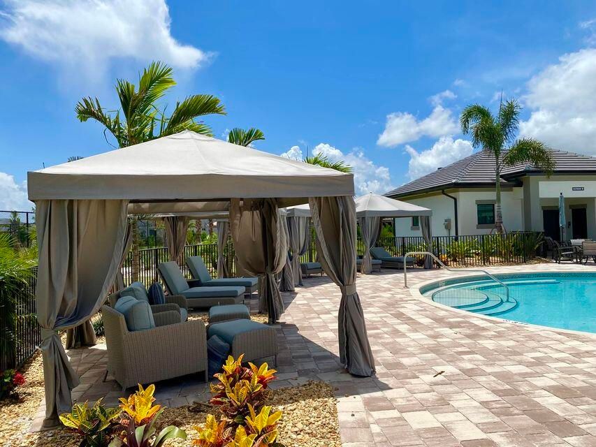 For Rent: $3,500 (3 beds, 2 baths, 1909 Square Feet)