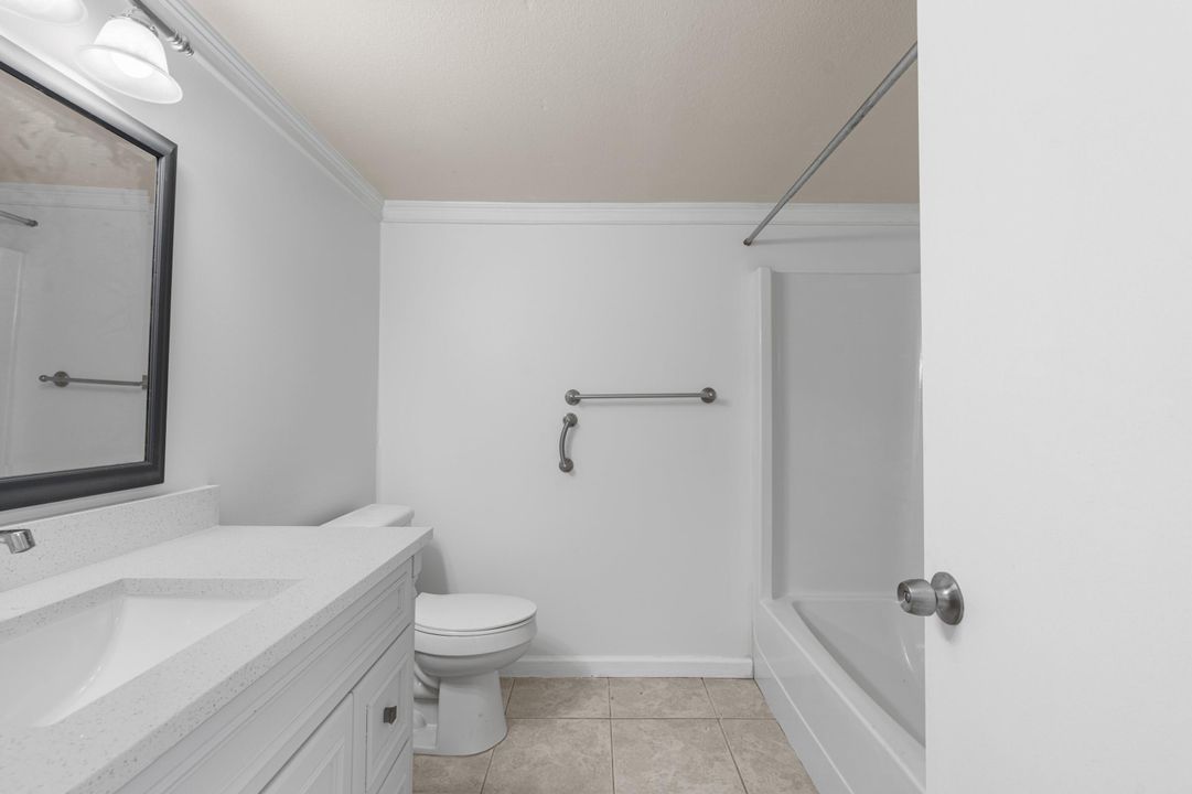 For Sale: $209,900 (2 beds, 2 baths, 1158 Square Feet)