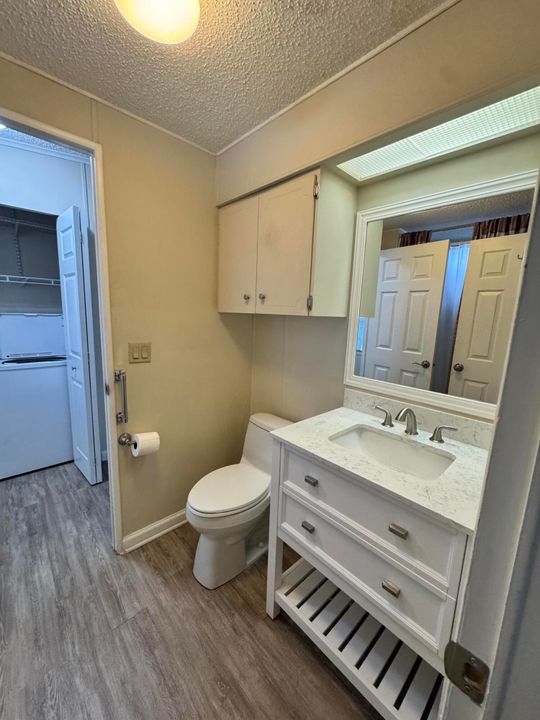 For Sale: $57,000 (2 beds, 2 baths, 1400 Square Feet)