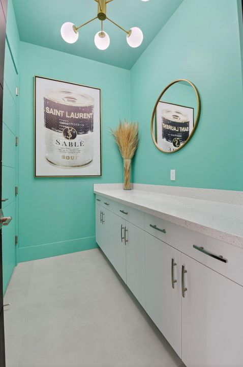 For Sale: $3,799,999 (5 beds, 6 baths, 5170 Square Feet)