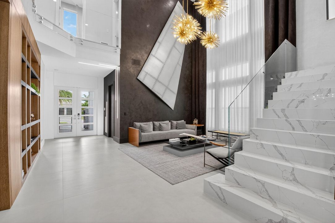 For Sale: $3,799,999 (5 beds, 6 baths, 5170 Square Feet)