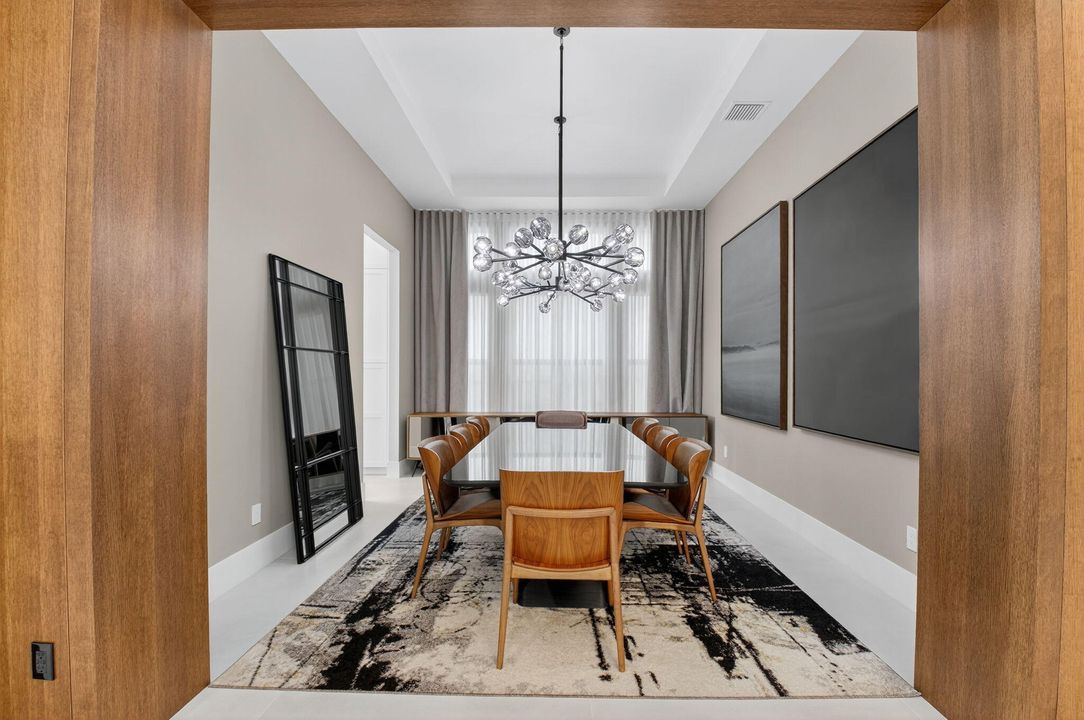 For Sale: $3,799,999 (5 beds, 6 baths, 5170 Square Feet)