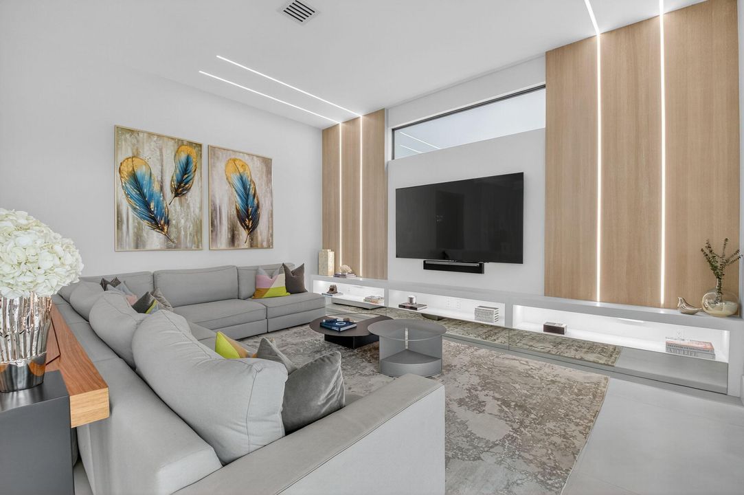 For Sale: $3,799,999 (5 beds, 6 baths, 5170 Square Feet)