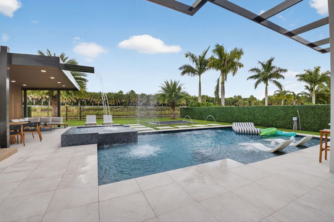 For Sale: $3,799,999 (5 beds, 6 baths, 5170 Square Feet)