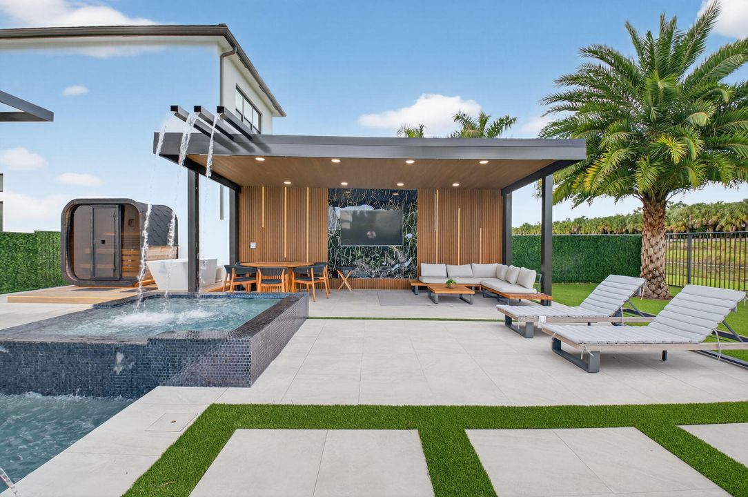 For Sale: $3,799,999 (5 beds, 6 baths, 5170 Square Feet)