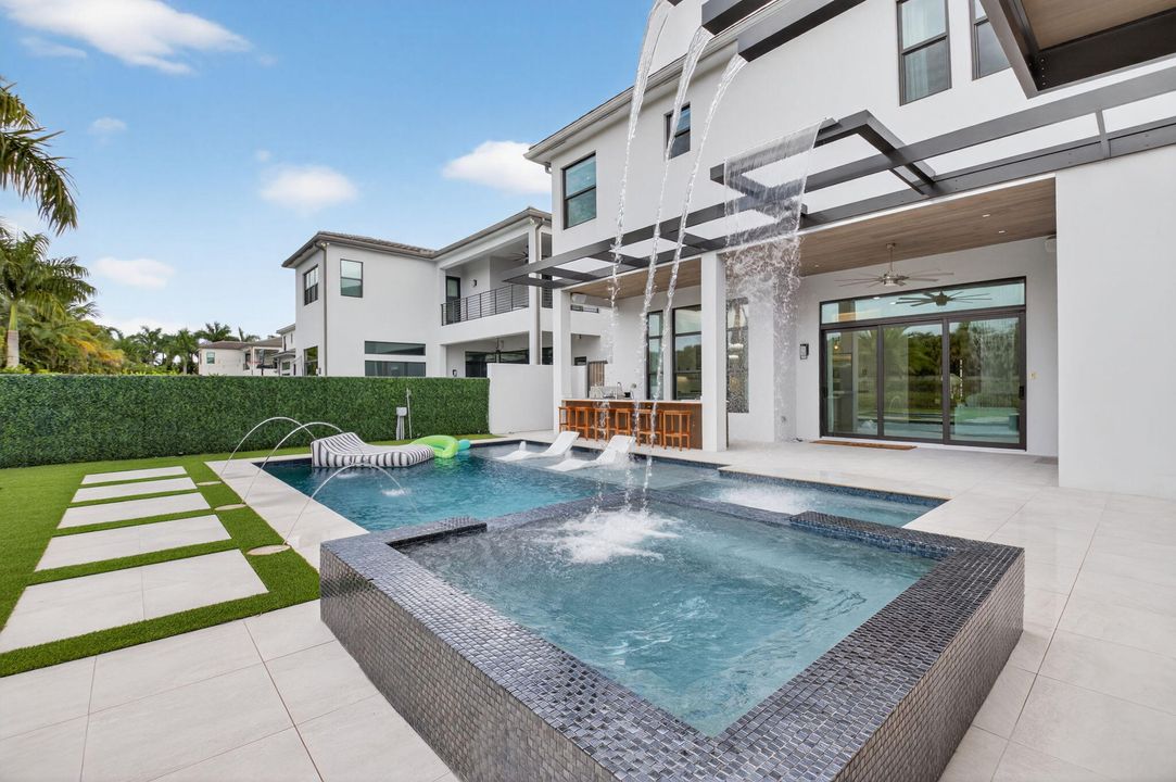 For Sale: $3,799,999 (5 beds, 6 baths, 5170 Square Feet)