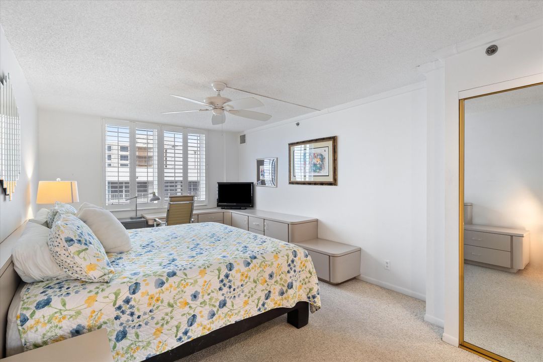 For Sale: $539,000 (2 beds, 2 baths, 1050 Square Feet)