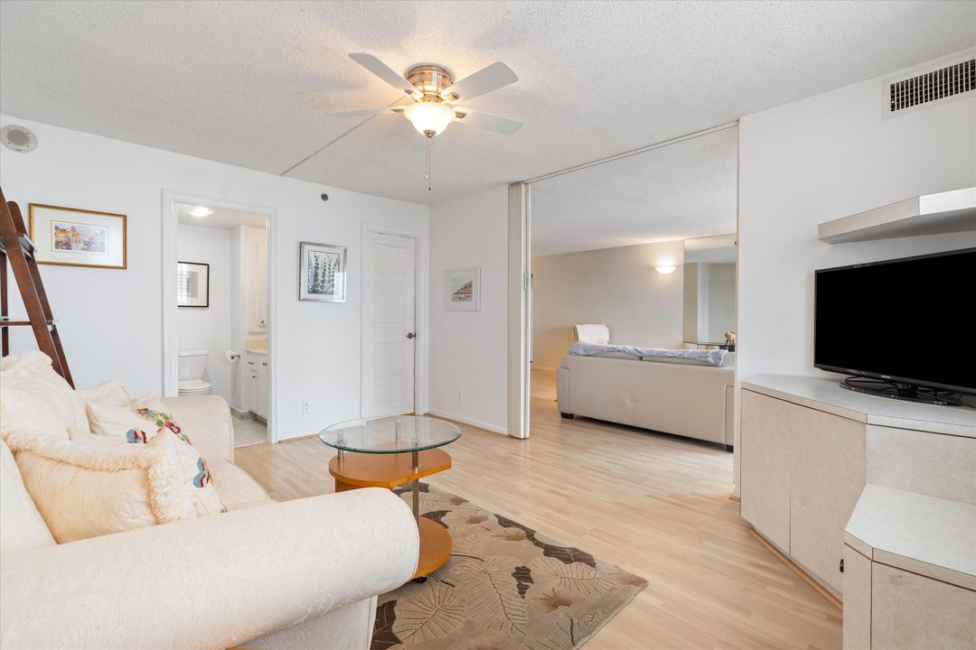 For Sale: $539,000 (2 beds, 2 baths, 1050 Square Feet)