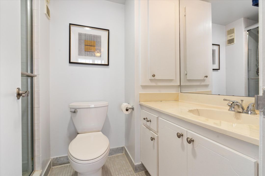 For Sale: $539,000 (2 beds, 2 baths, 1050 Square Feet)
