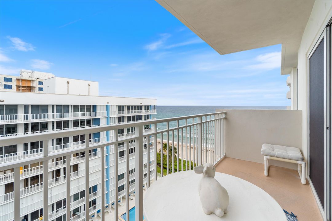 For Sale: $539,000 (2 beds, 2 baths, 1050 Square Feet)