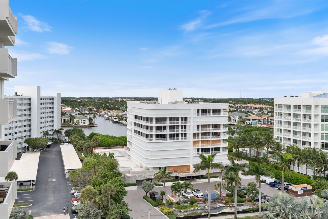 For Sale: $539,000 (2 beds, 2 baths, 1050 Square Feet)