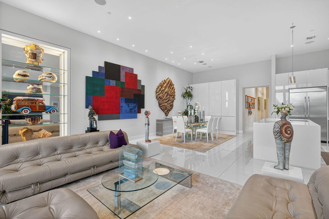 For Sale: $3,250,000 (3 beds, 4 baths, 2445 Square Feet)