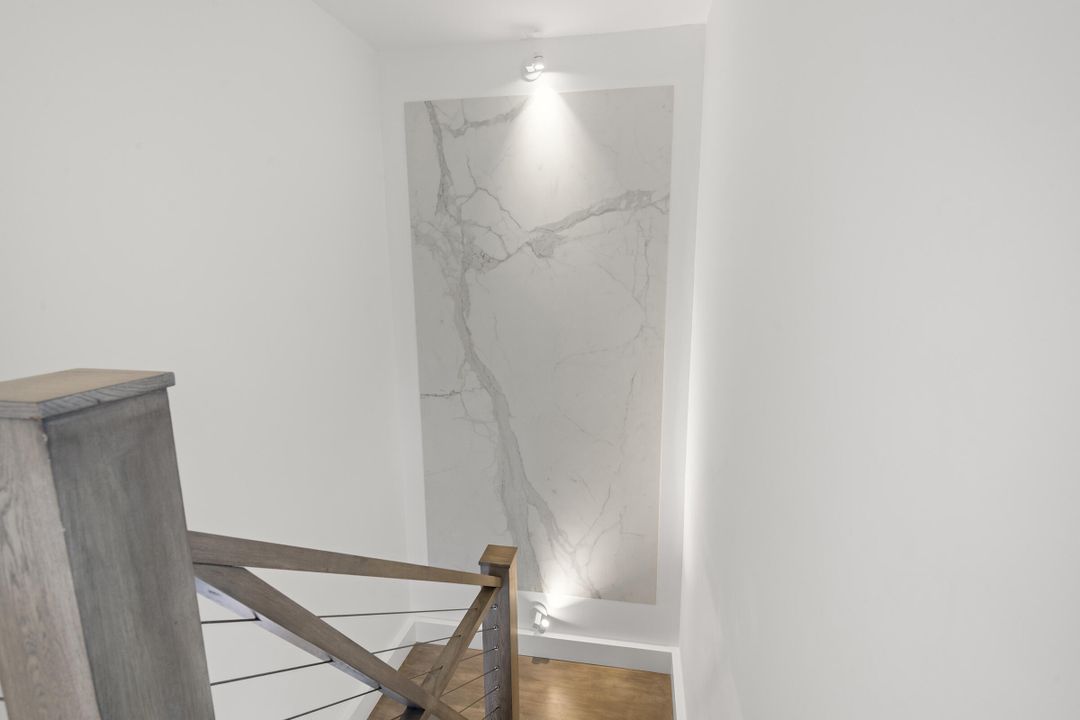 待售: $2,600,000 (2 贝兹, 2 浴室, 2307 平方英尺)