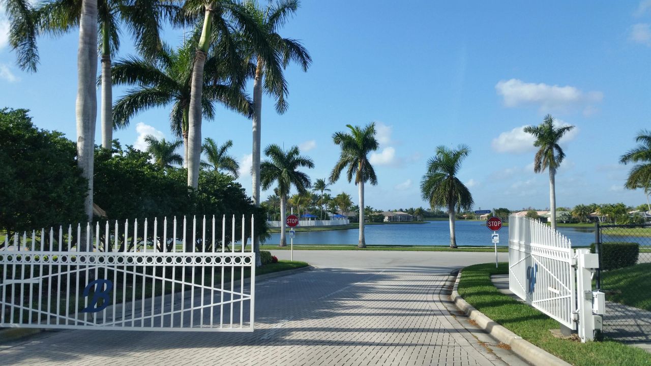 На продажу: $335,000 (3 спален, 2 ванн, 1259 Квадратных фут)