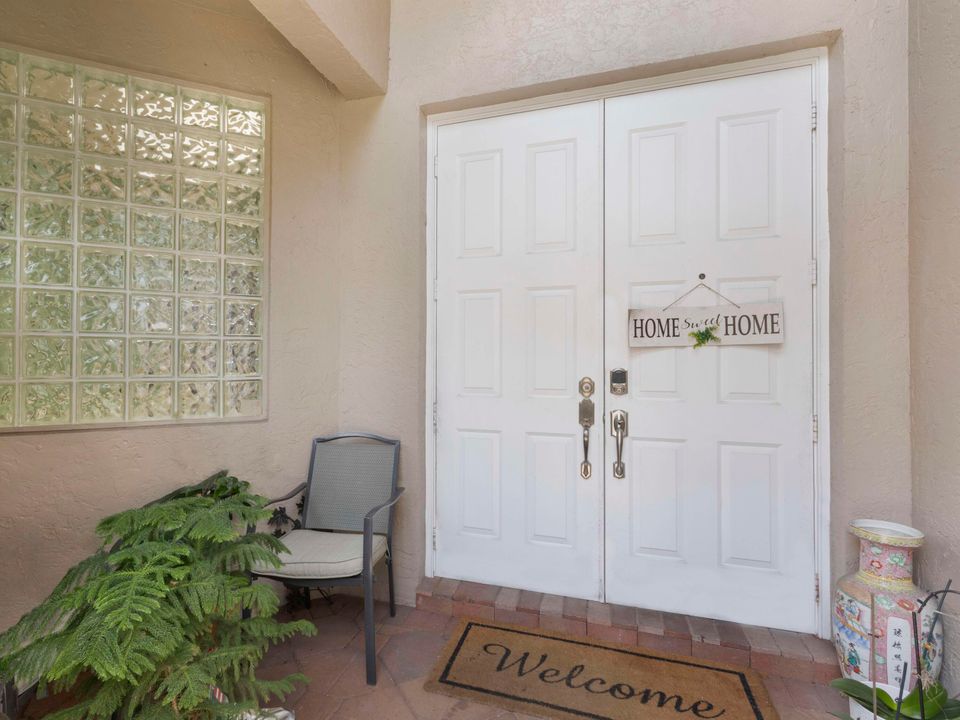 For Sale: $420,000 (3 beds, 2 baths, 2143 Square Feet)