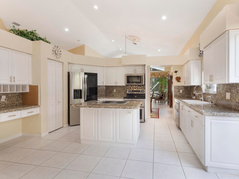 For Sale: $420,000 (3 beds, 2 baths, 2143 Square Feet)