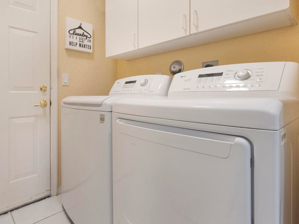 For Sale: $420,000 (3 beds, 2 baths, 2143 Square Feet)