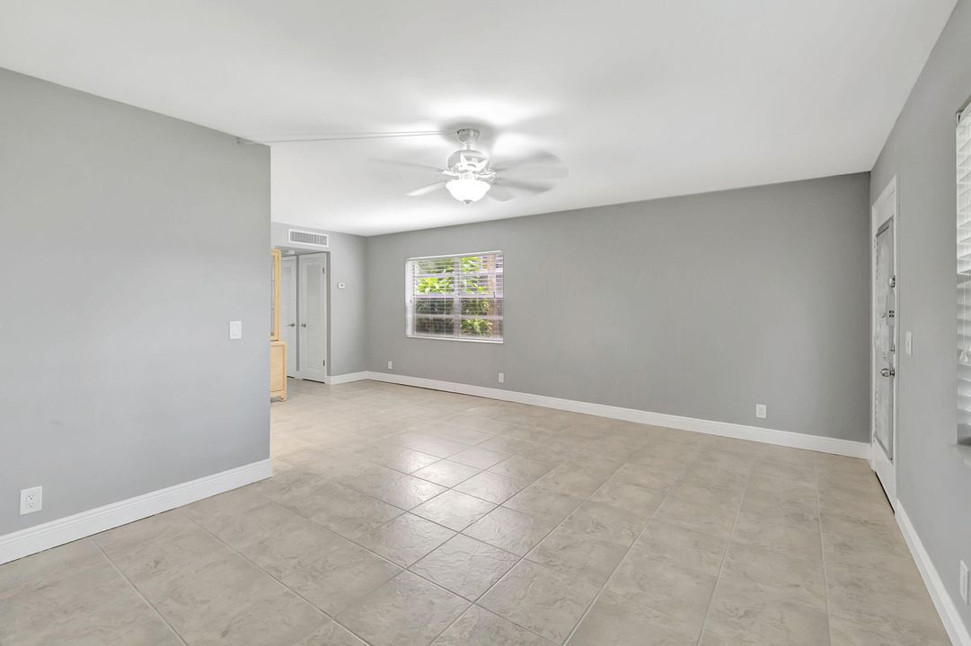 For Rent: $1,400 (1 beds, 1 baths, 760 Square Feet)