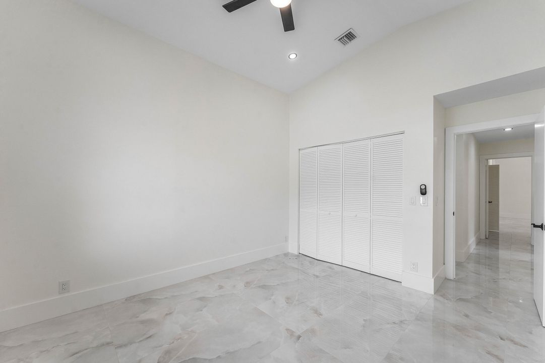 En Renta: $4,600 (3 camas, 2 baños, 2396 Pies cuadrados)