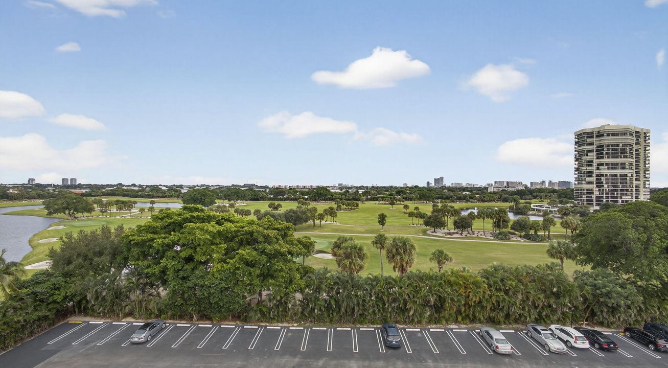 For Sale: $385,000 (3 beds, 2 baths, 1404 Square Feet)