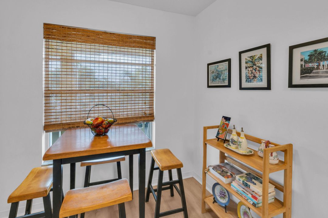 Active With Contract: $177,200 (2 beds, 2 baths, 1167 Square Feet)