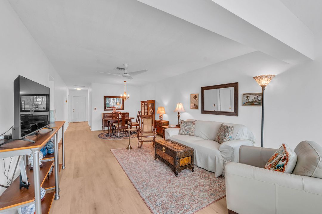 Active With Contract: $177,200 (2 beds, 2 baths, 1167 Square Feet)