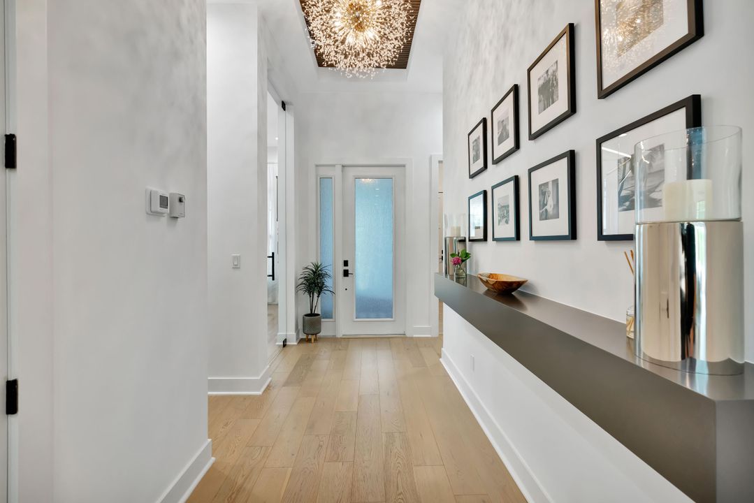 En Venta: $1,950,000 (3 camas, 2 baños, 2371 Pies cuadrados)