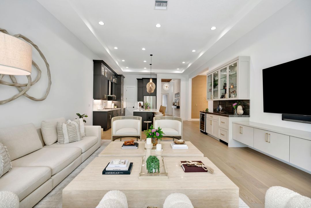 En Venta: $1,950,000 (3 camas, 2 baños, 2371 Pies cuadrados)