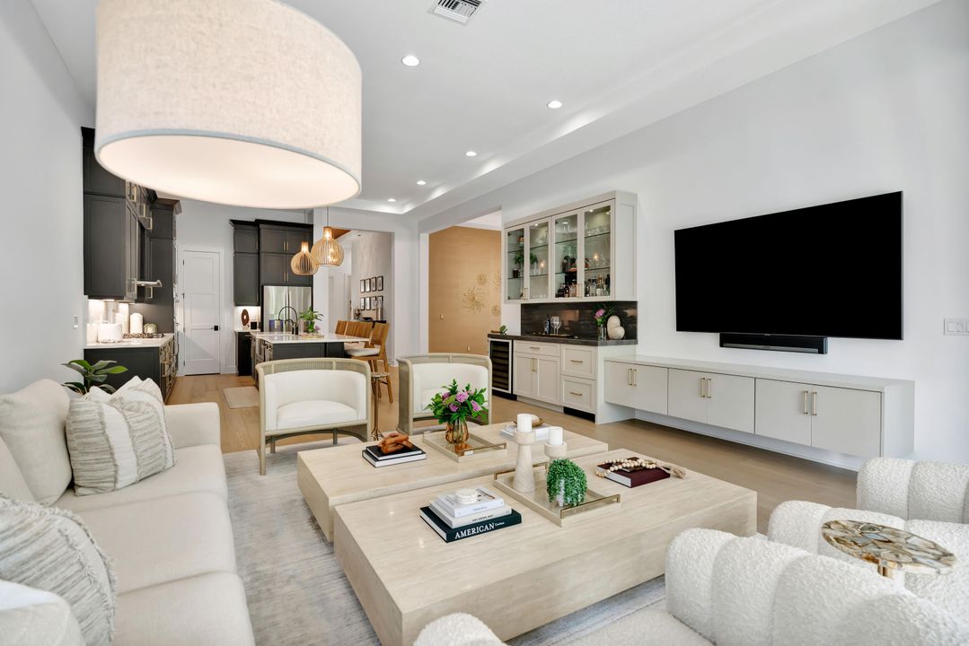 En Venta: $1,950,000 (3 camas, 2 baños, 2371 Pies cuadrados)