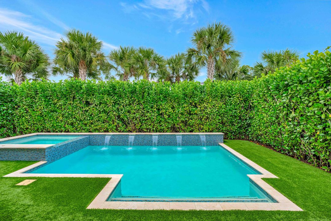 En Venta: $1,950,000 (3 camas, 2 baños, 2371 Pies cuadrados)