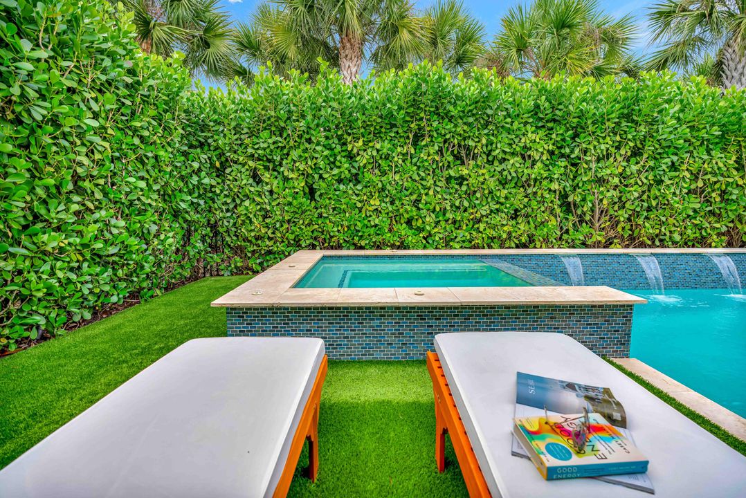 En Venta: $1,950,000 (3 camas, 2 baños, 2371 Pies cuadrados)