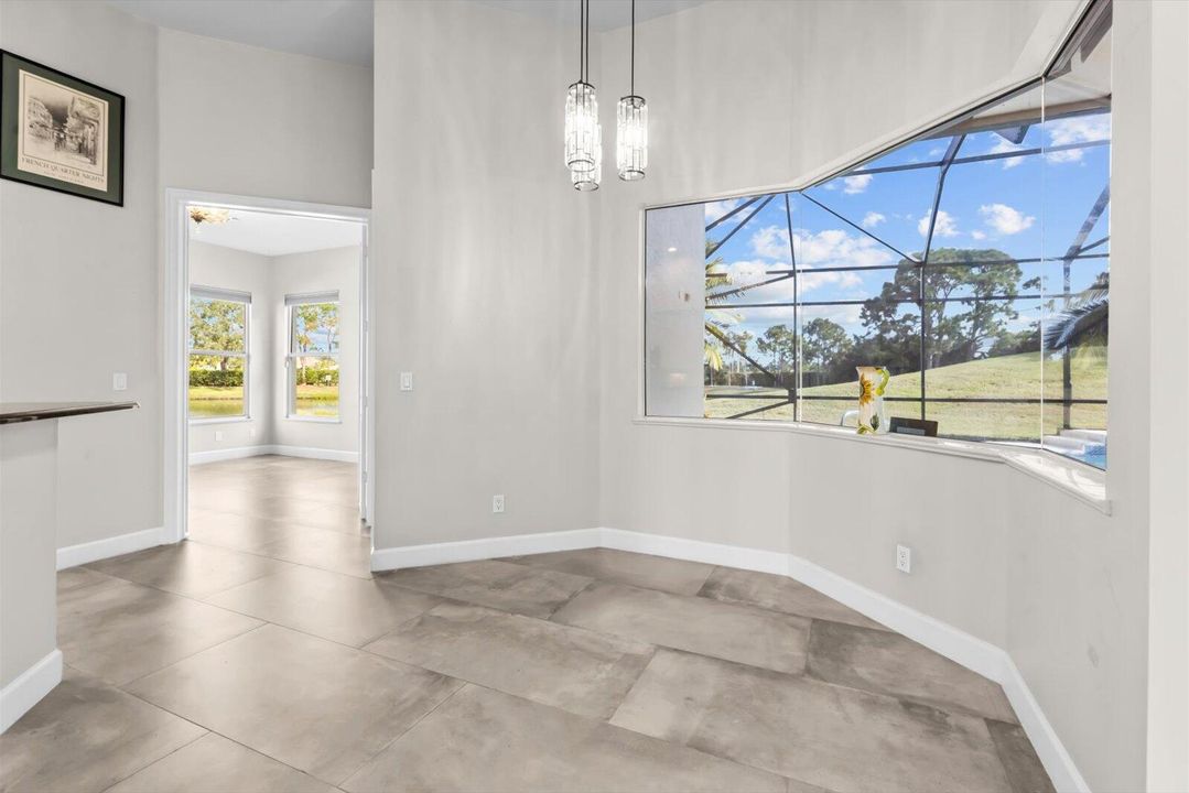 For Sale: $640,000 (3 beds, 2 baths, 2512 Square Feet)