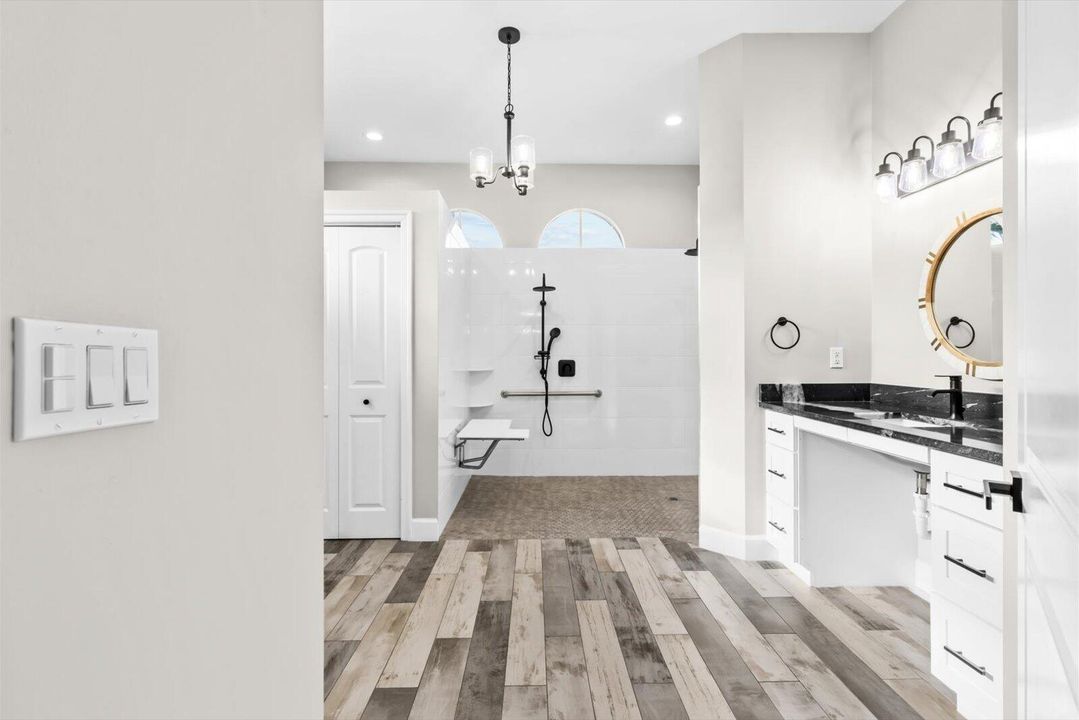 For Sale: $640,000 (3 beds, 2 baths, 2512 Square Feet)