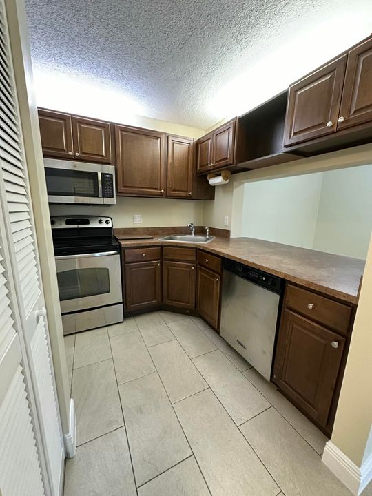 En Renta: $2,100 (2 camas, 2 baños, 1005 Pies cuadrados)