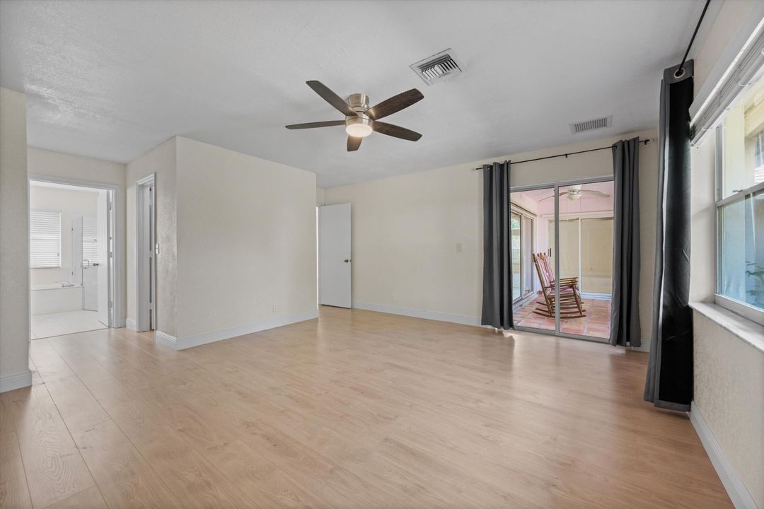 For Rent: $3,950 (4 beds, 2 baths, 2122 Square Feet)