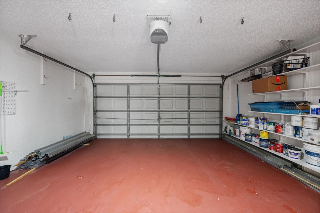 For Rent: $3,950 (4 beds, 2 baths, 2122 Square Feet)