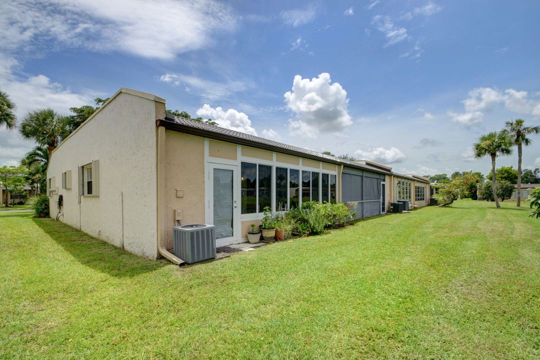 Activo con contrato: $1,800 (2 camas, 2 baños, 1156 Pies cuadrados)