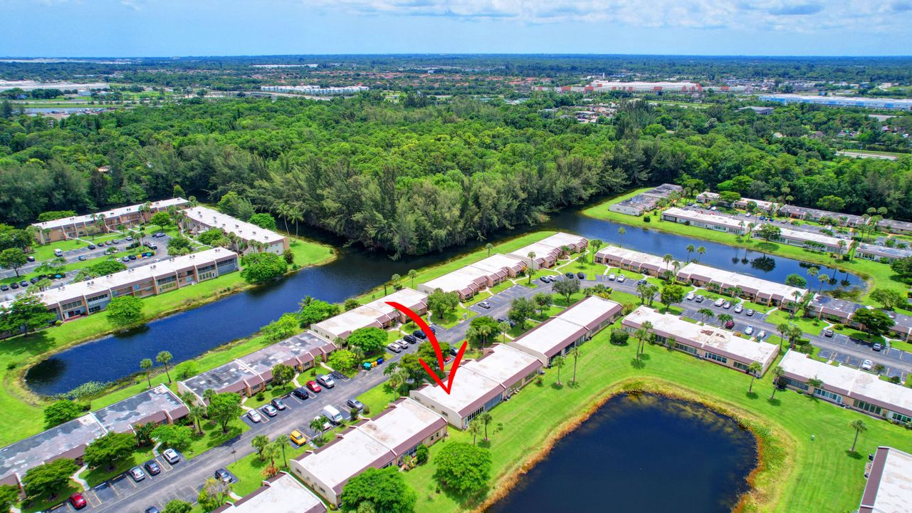 Activo con contrato: $1,800 (2 camas, 2 baños, 1156 Pies cuadrados)