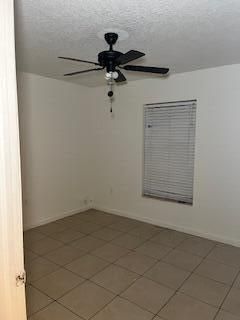 En Renta: $1,900 (3 camas, 2 baños, 1040 Pies cuadrados)