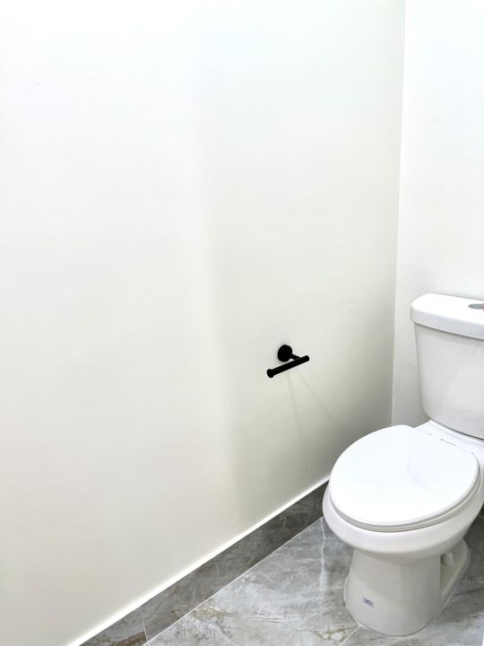 待售: $675,000 (4 贝兹, 2 浴室, 1927 平方英尺)