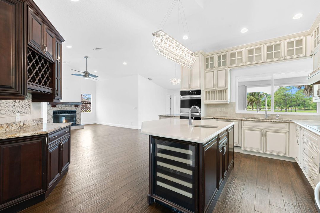 For Sale: $3,200,000 (4 beds, 2 baths, 2427 Square Feet)