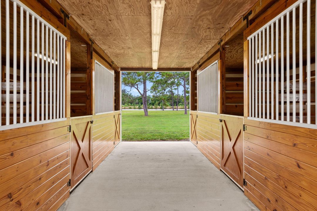 For Sale: $3,200,000 (4 beds, 2 baths, 2427 Square Feet)