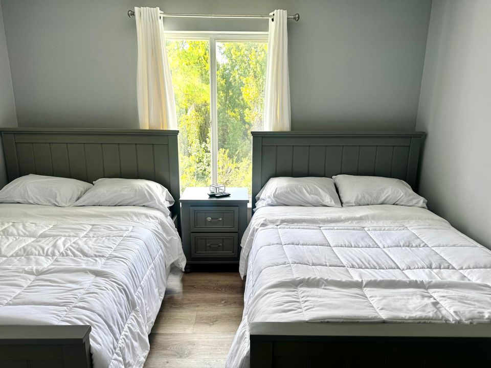 待售: $269,000 (2 贝兹, 2 浴室, 1018 平方英尺)