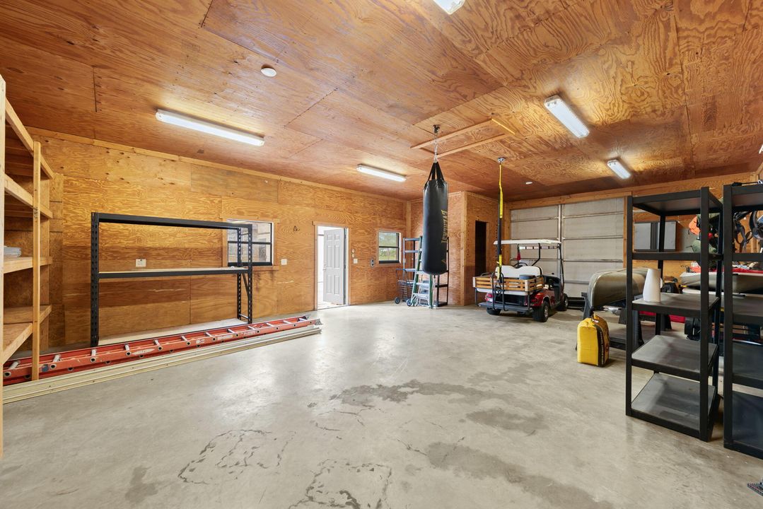 For Sale: $3,200,000 (4 beds, 2 baths, 2427 Square Feet)