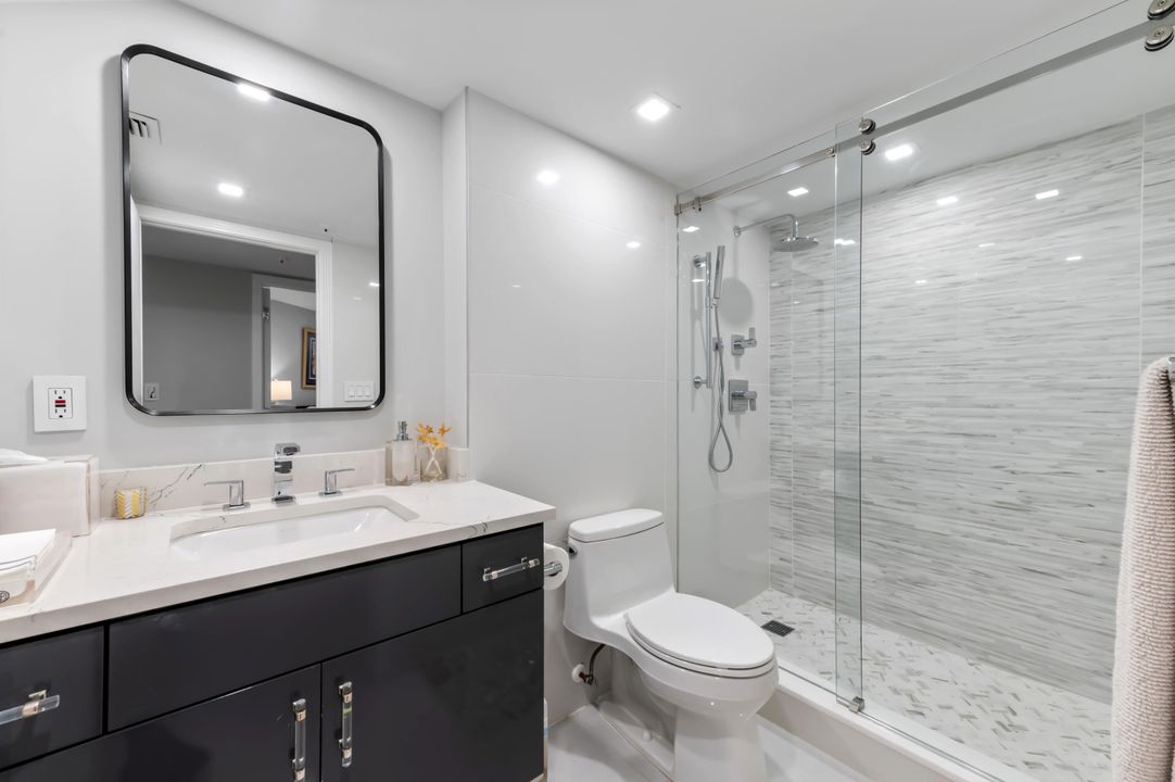 En Venta: $990,000 (3 camas, 2 baños, 2250 Pies cuadrados)