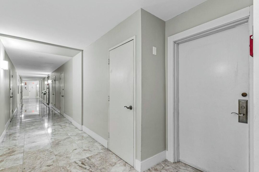 For Sale: $799,888 (2 beds, 2 baths, 1808 Square Feet)