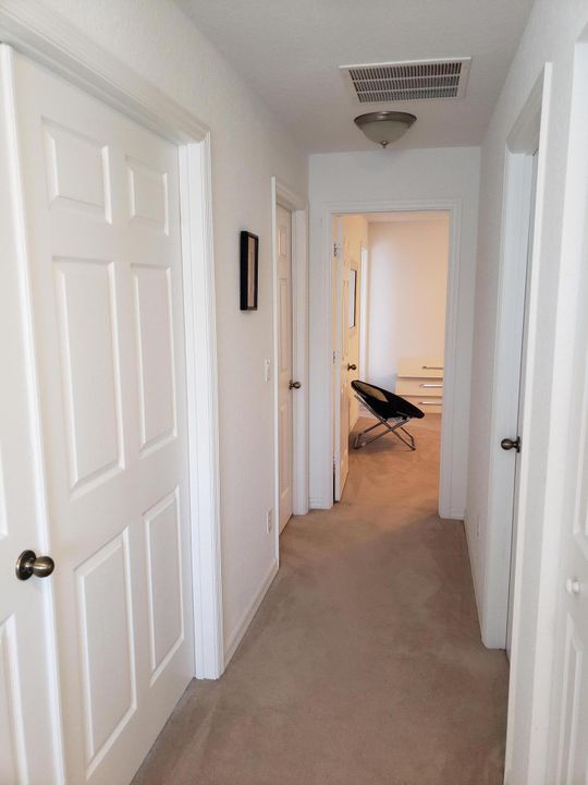 For Sale: $309,000 (3 beds, 2 baths, 1705 Square Feet)