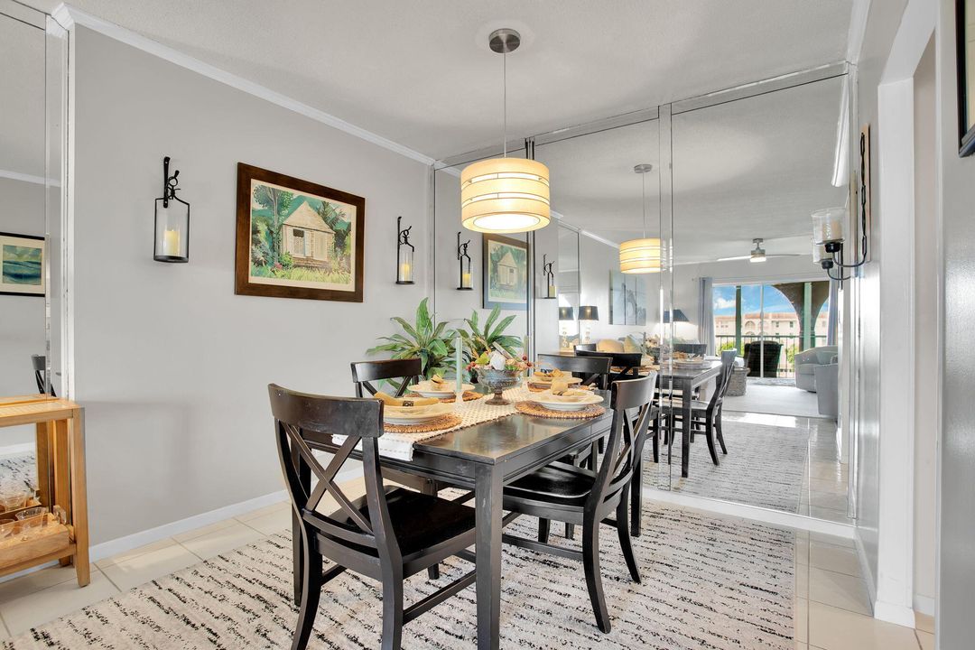 待售: $235,000 (2 贝兹, 2 浴室, 1080 平方英尺)