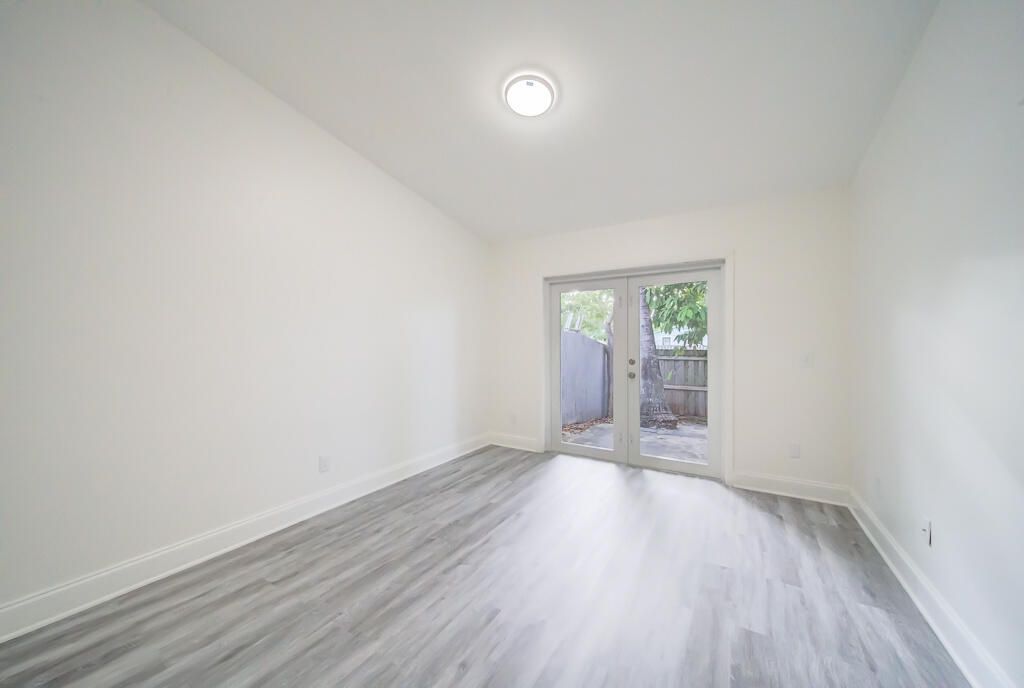 Activo con contrato: $324,500 (3 camas, 2 baños, 1110 Pies cuadrados)